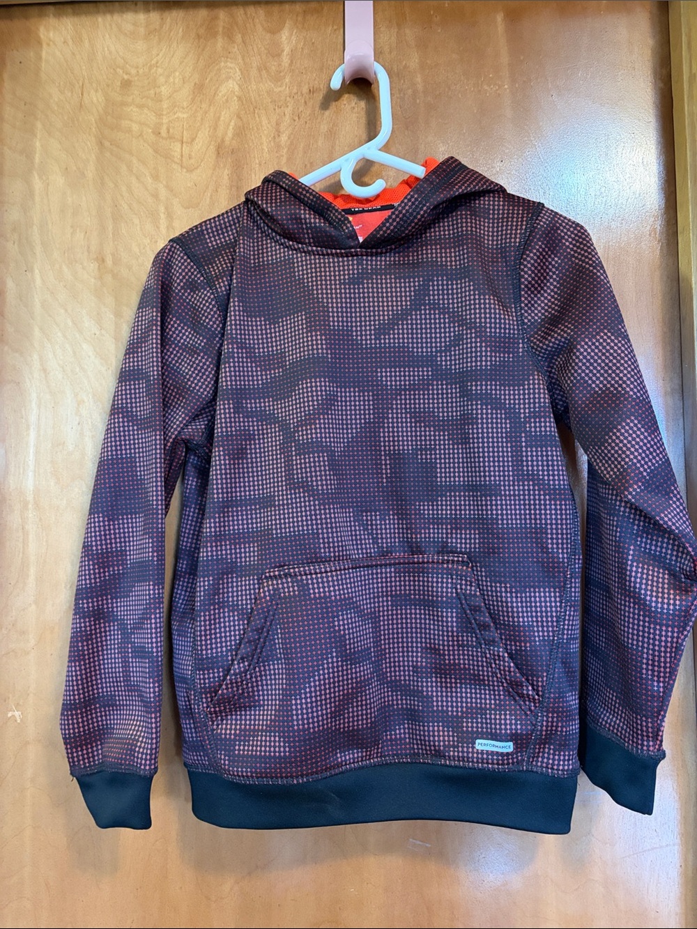 Youth Tek Gear Red and Black Camo Hoodie - Size L